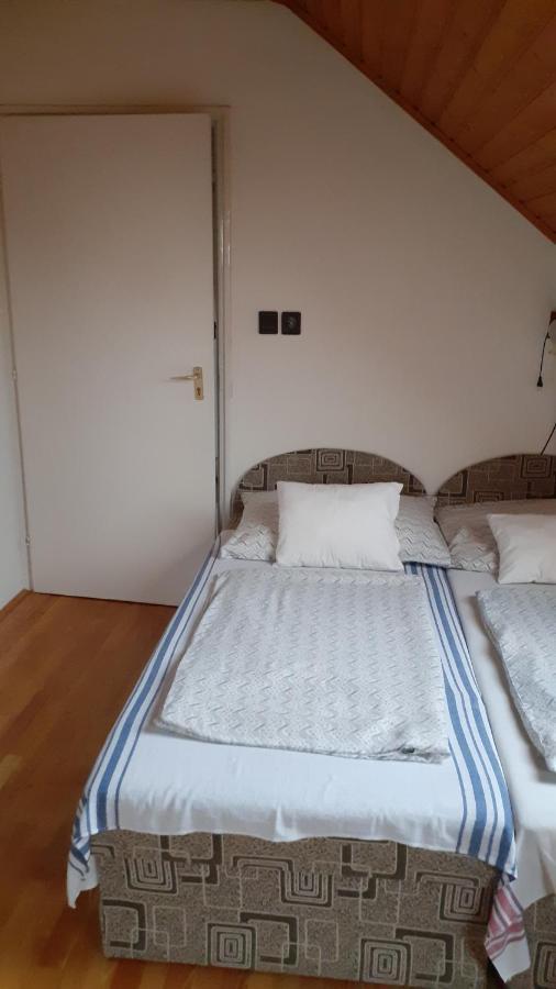 Anna Vendeghaz Hotel Balatonakali Ngoại thất bức ảnh